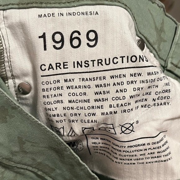 Gap Green Patterned Skinny Pants with Zipper Detailing - Picture 13 of 13